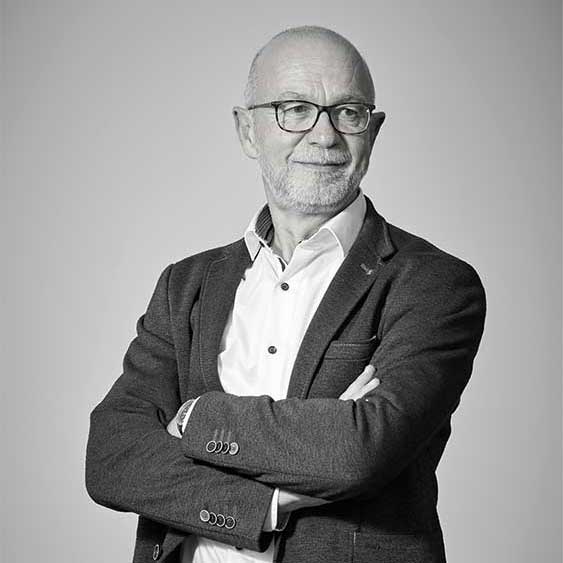 Dr.-Ing. Manfred Arend
